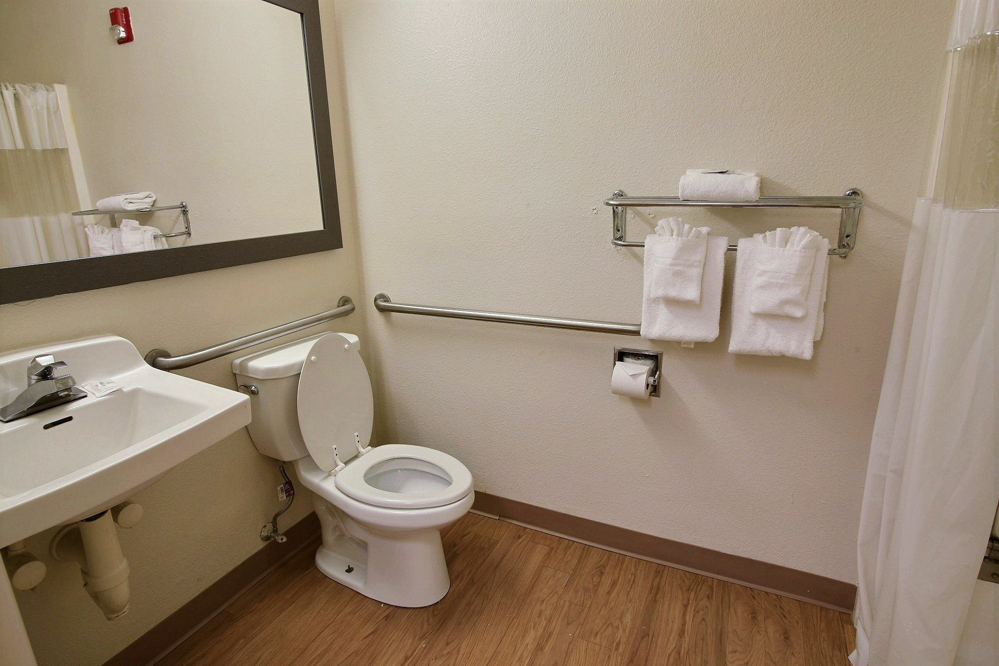 Sun Suites Of Chesapeake Luaran gambar