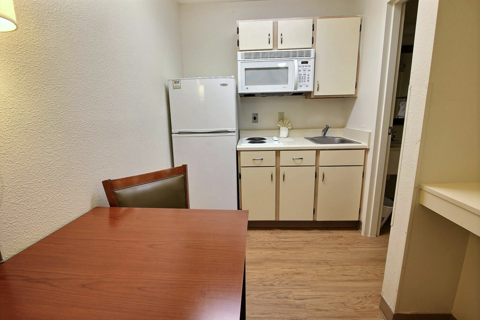 Sun Suites Of Chesapeake Luaran gambar