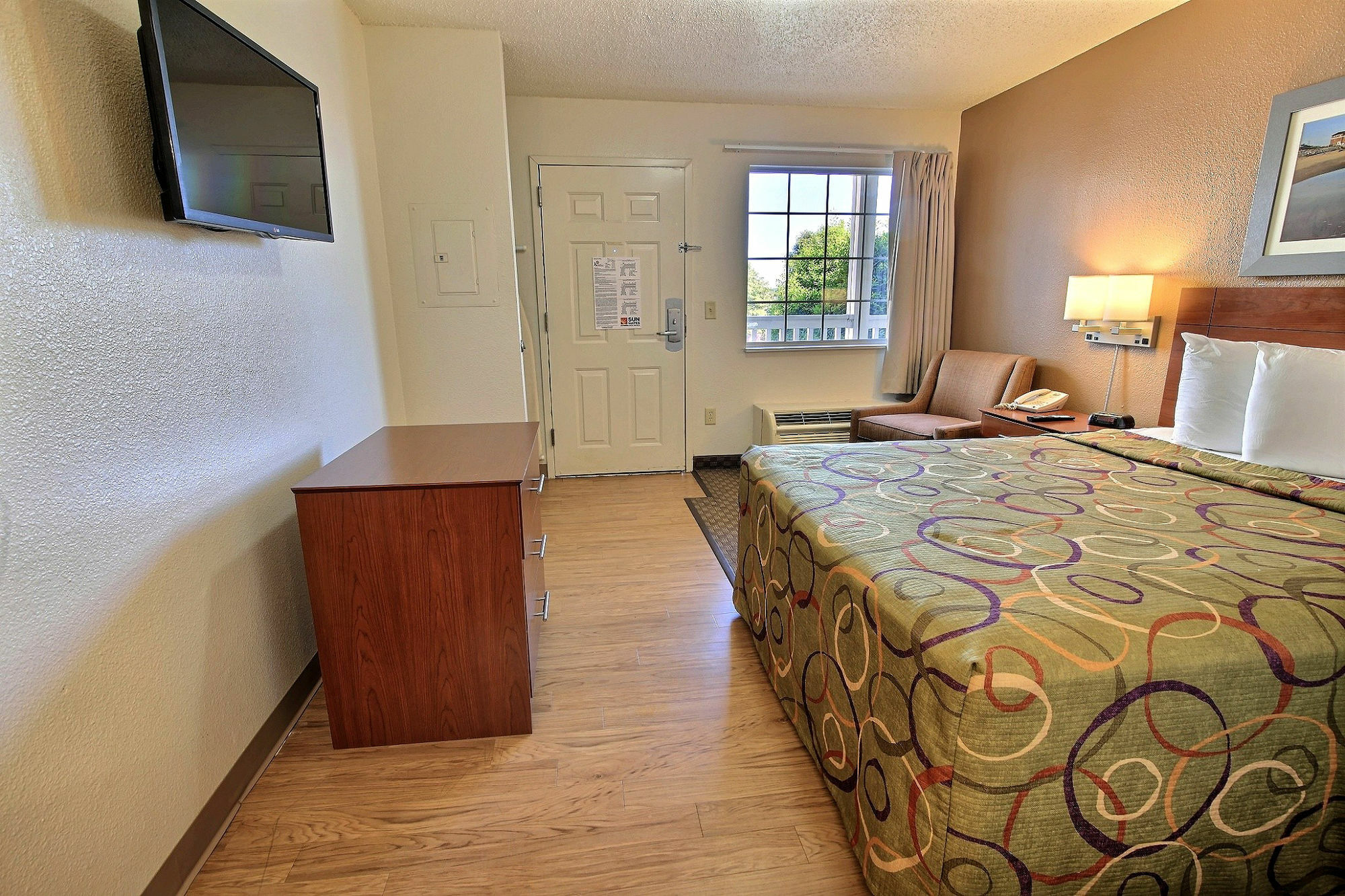 Sun Suites Of Chesapeake Luaran gambar