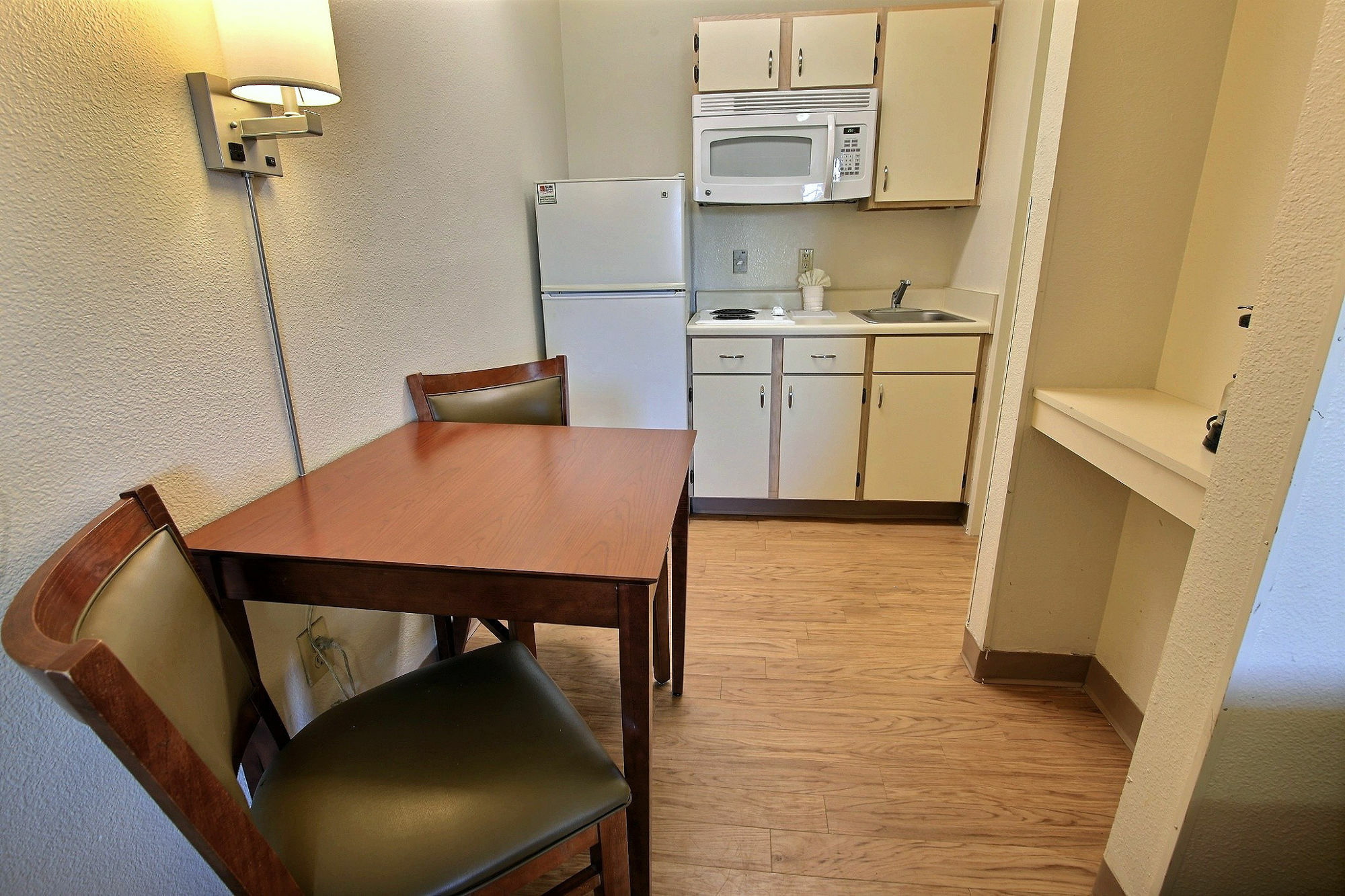 Sun Suites Of Chesapeake Luaran gambar