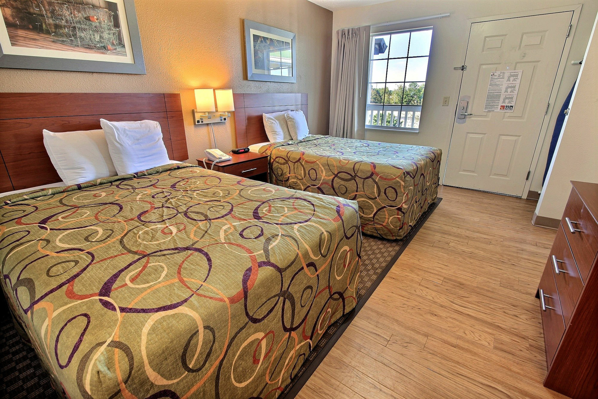 Sun Suites Of Chesapeake Luaran gambar